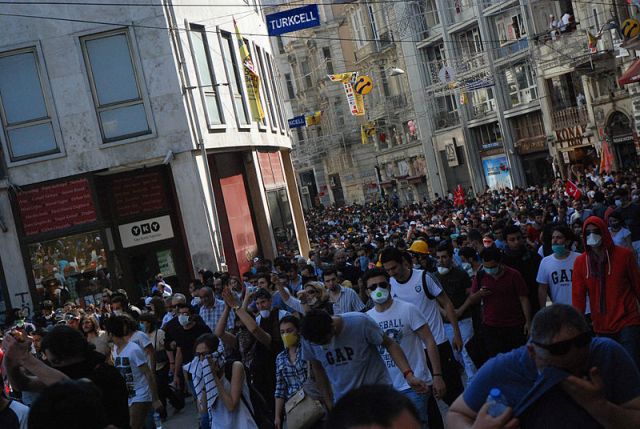 Gezi_protestors